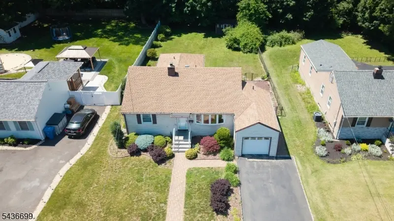 421 Melrose Ave, Middlesex, NJ 08846 - #2