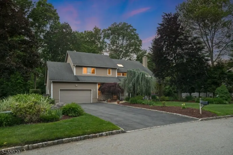 32 1st St, Florham Park, NJ 07932 - #1