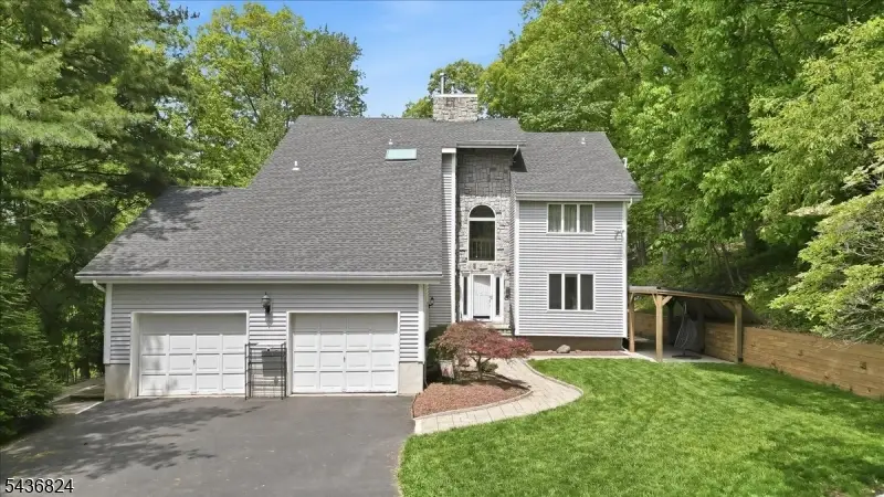 1079 Hoffman Rd, Bridgewater, NJ 08807 - #1