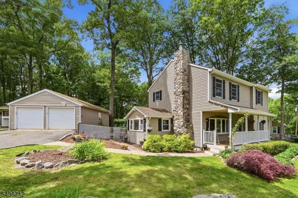13 Highview Trail, Jefferson Twp., NJ 07885