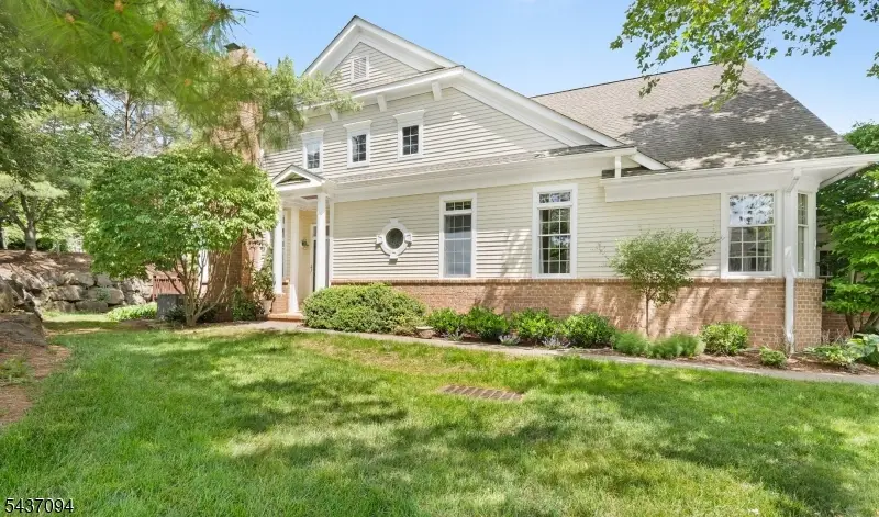 20 Polo Club Road, Far Hills, NJ 07931 - #2