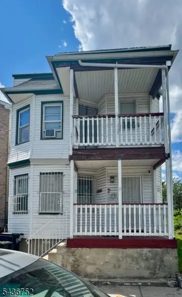 15 Hobson St, Newark, NJ 07112 - #1