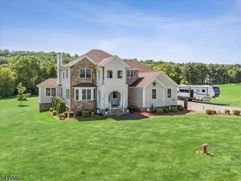 19 Green Valley Way, Harmony, NJ 08865 - #1