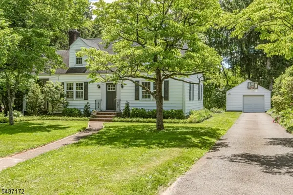 57 Washington St, Rocky Hill Boro, NJ 08558