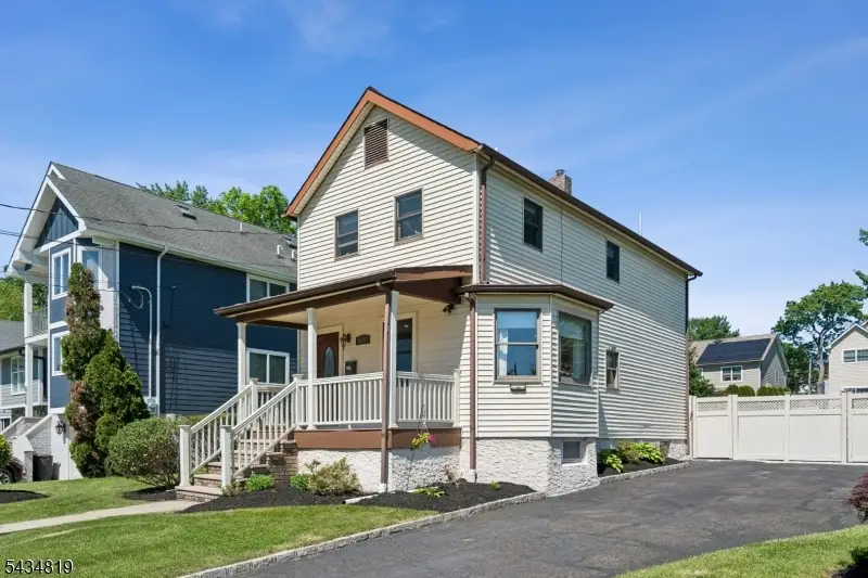 624 Downer St, Westfield, NJ 07090 - #2