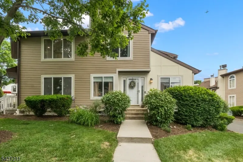 3701 Park Pl, Springfield, NJ 07081 - #1