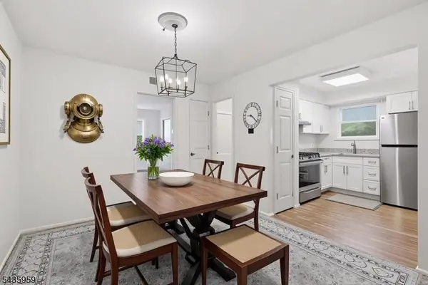 1403 Normandy Ct., Raritan Twp., NJ 08822