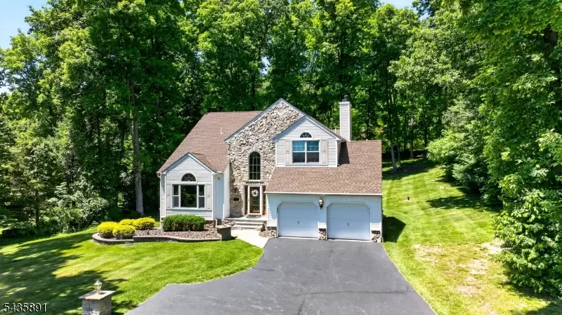 19 Colonial Cir, Glenwood, NJ 07462 - #1
