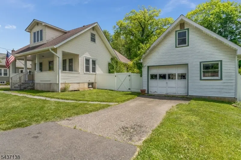 111 W Main St, High Bridge, NJ 08829 - #3