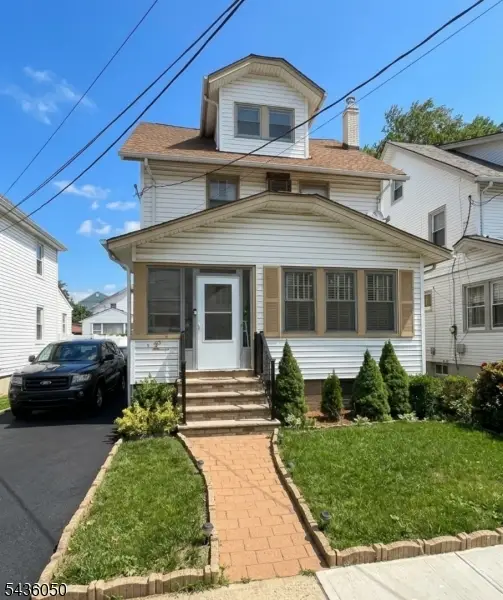 9 Sunset Ter, Irvington Twp., NJ 07111