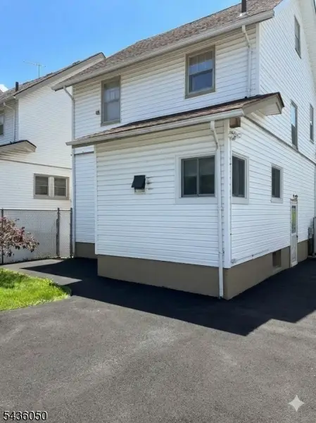 9 Sunset Ter, Irvington, NJ 07111 - #2