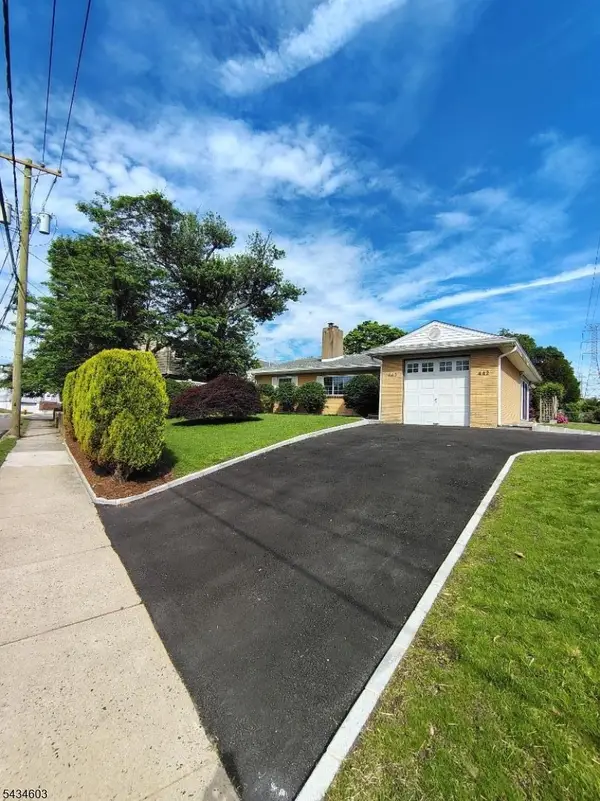 442 River Rd, North Arlington Boro, NJ 07031