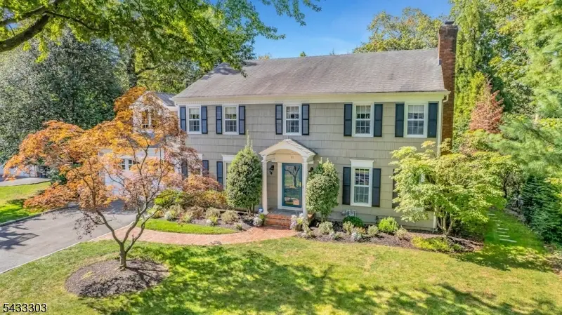 10 Fairview Ave, Summit, NJ 07901 - #1