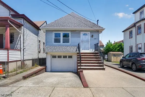 1089 E 23rd St, Paterson City, NJ 07513