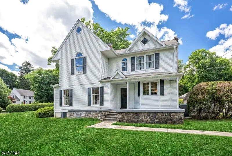 457 Russell Ave, Wyckoff, NJ 07481 - #2