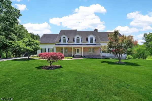 905 Kip Ln, Branchburg Twp., NJ 08853