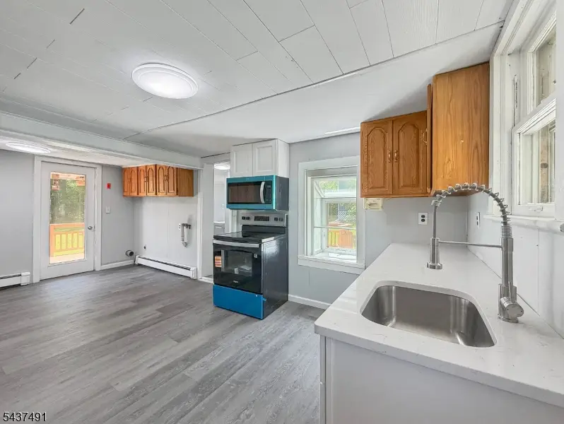 196 Rockport Rd, Mansfield, NJ 07865 - #3