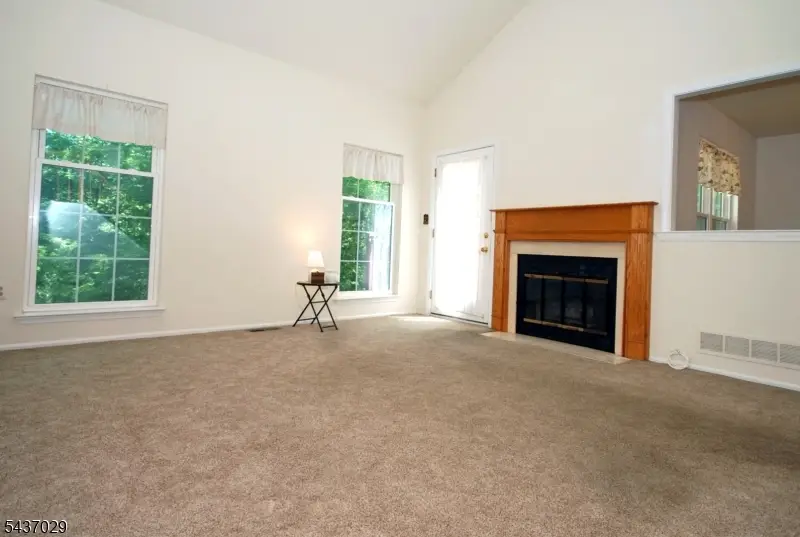 34 Delaware Ln, Branchburg, NJ 08876 - #3