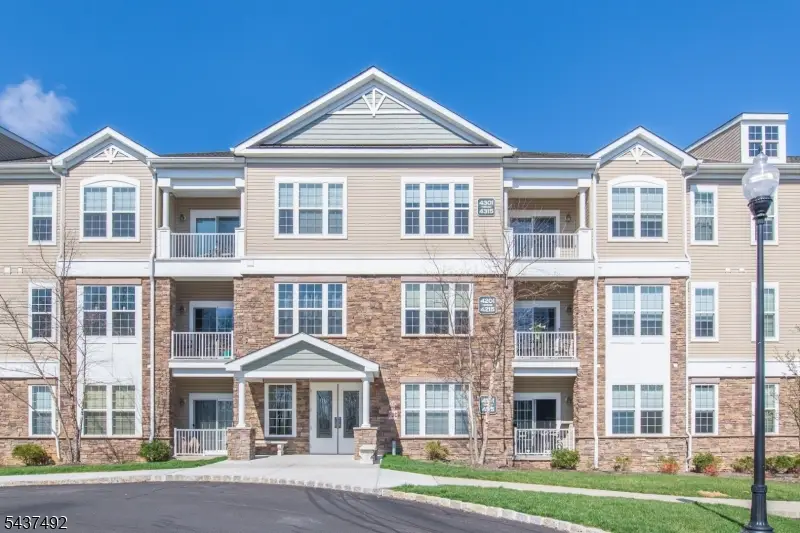 4203 Hoover Ln, Mount Hope, NJ 07866 - #1