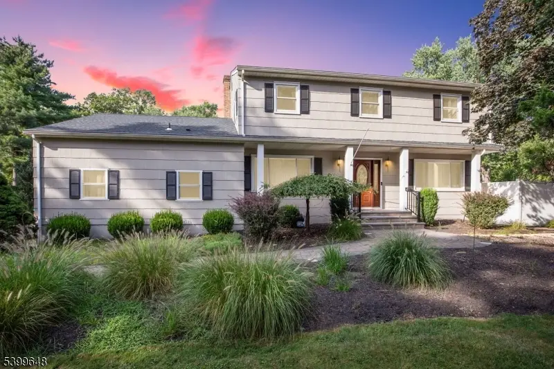 512 Township Line Rd, Blackwells Mills, NJ 08844 - #1