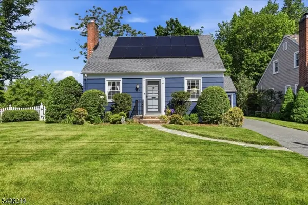 65 Shadylawn Dr, Madison Boro, NJ 07940