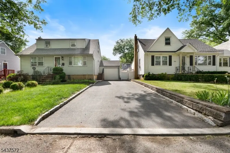 914 Inwood Pl, Rahway, NJ 07065 - #3