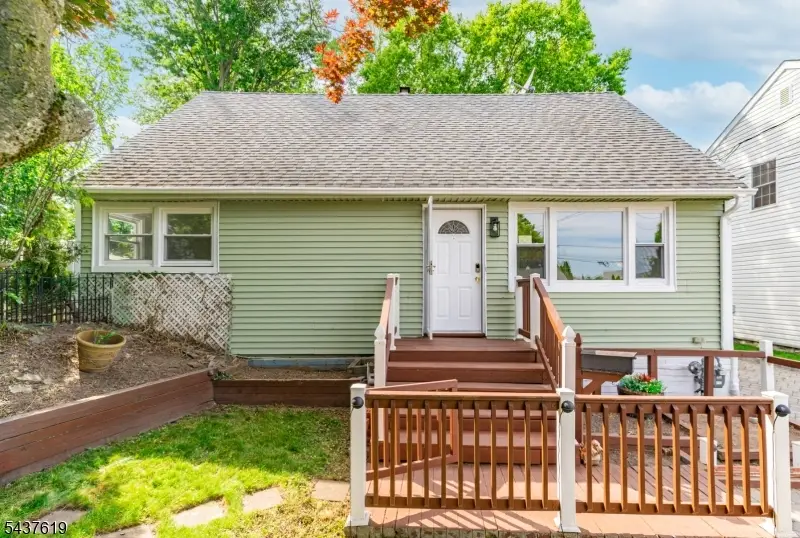 135 Kenzel Ave, Nutley, NJ 07110 - #2
