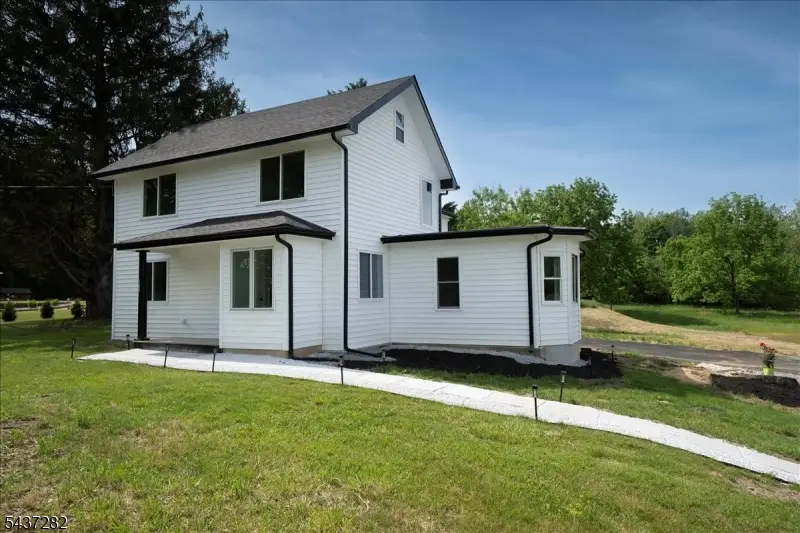 129 Owens Station Rd, Vernon, NJ 07418 - #2