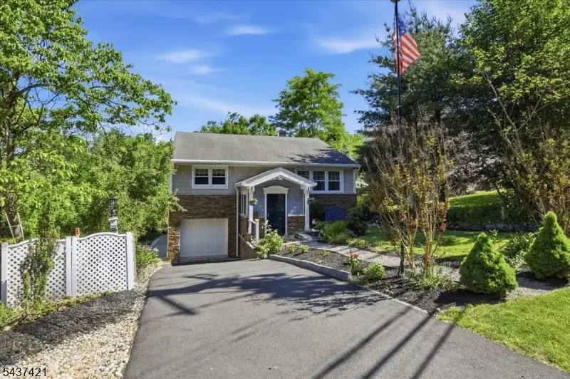 157 Sussex Ave, Morris, NJ 07960 - #2