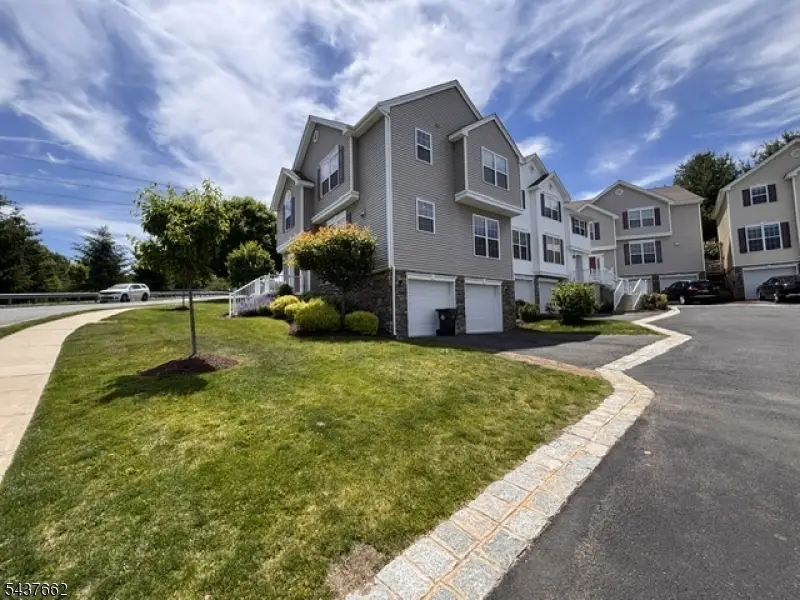 63 Sowers Dr, Mount Olive, NJ 07840 - #3