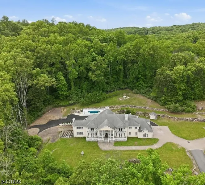 1294 Waterloo Rd, Allamuchy, NJ 07874 - #3