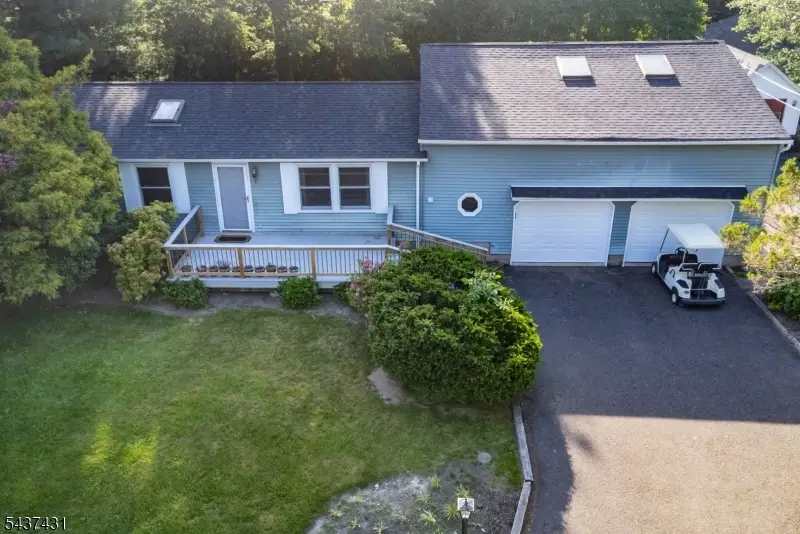 20 Wanaque Rd, Hewitt, NJ 07421 - #2
