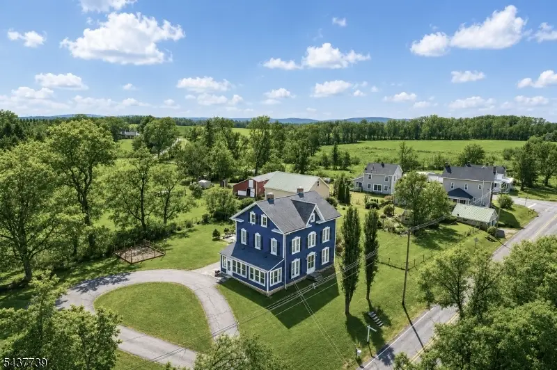 23 Knowlton Rd, Knowlton, NJ 07832 - #1