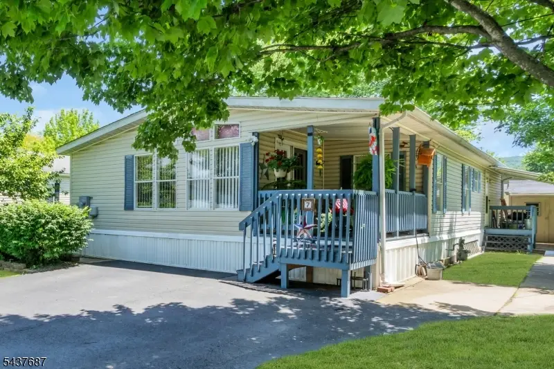 7 Post, White, NJ 07823 - #1