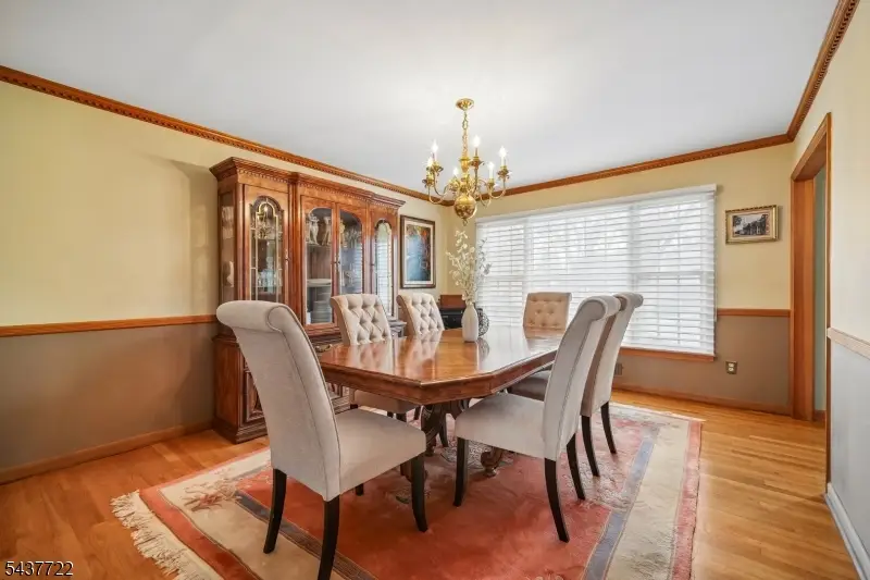 167 Newbrook Ln, Springfield, NJ 07081 - #3