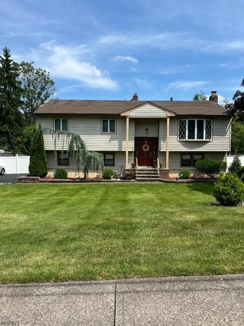 1 Lundy Ter, Butler, NJ 07405 - #1