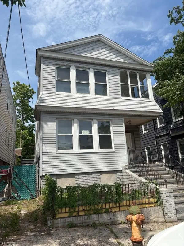 33 Rose Terrace, Newark City, NJ 07108