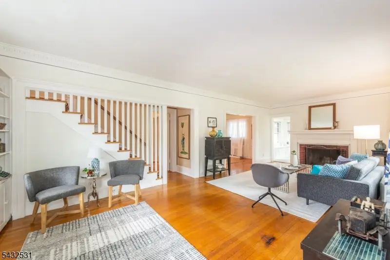 33 Prescott Ave, Montclair, NJ 07042 - #2