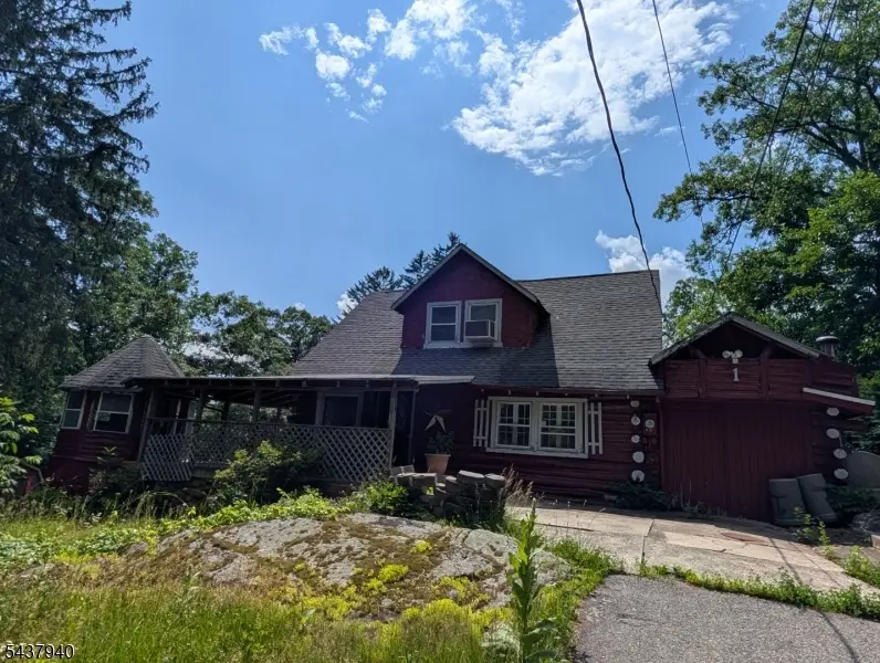1 Poplar Grove Ter, West Milford, NJ 07480 - #1