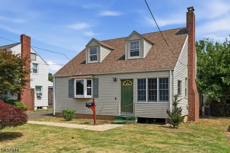 641 Greenbrook Rd, North Plainfield, NJ 07063 - #2
