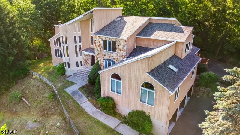 25 Wood Chase Ln, Kinnelon, NJ 07405 - #2