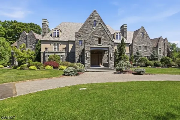 24-1 Douglass Ave, Bernardsville Boro, NJ 07924