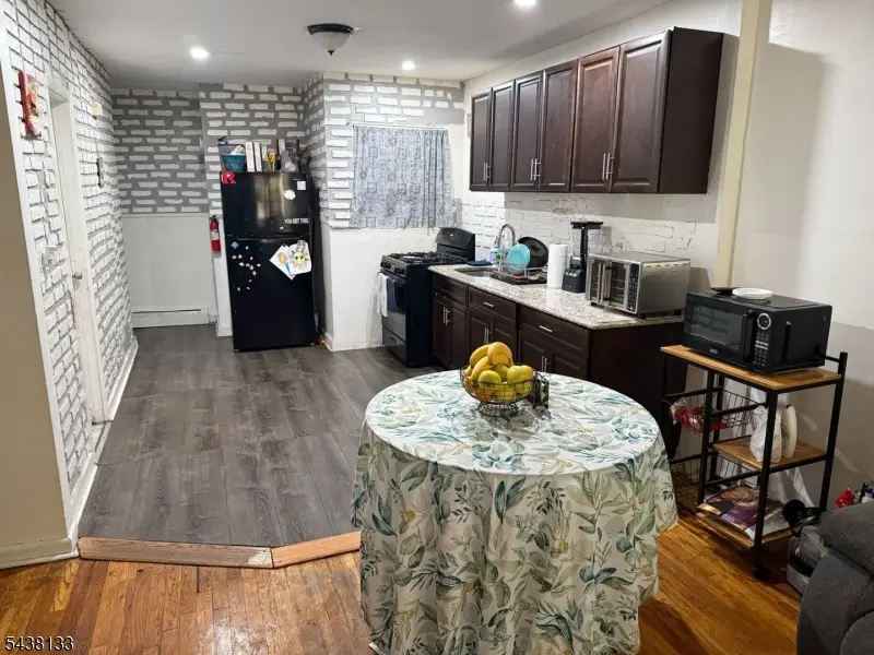 697 1/2 N 5th St, Newark, NJ 07107 - #2