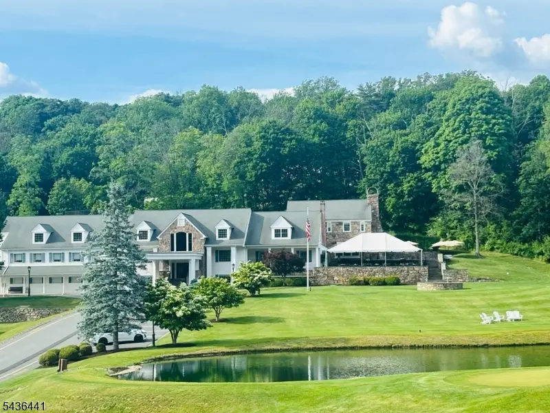 4 Meadowlark, Allamuchy, NJ 07840 - #1