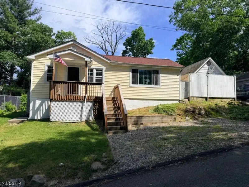 3 Adams Trl, Hopatcong, NJ 07843 - #1