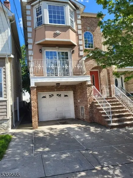 12 Geneva St, Elizabethport, NJ 07206 - #1