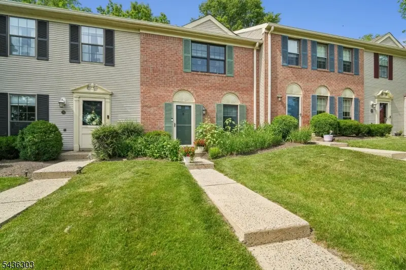 129 Woodward Ln, Bernards, NJ 07920 - #2