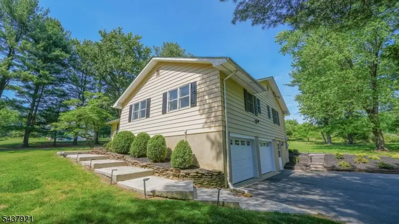 130 Cherryville Hollow Rd, Raritan, NJ 08822 - #3