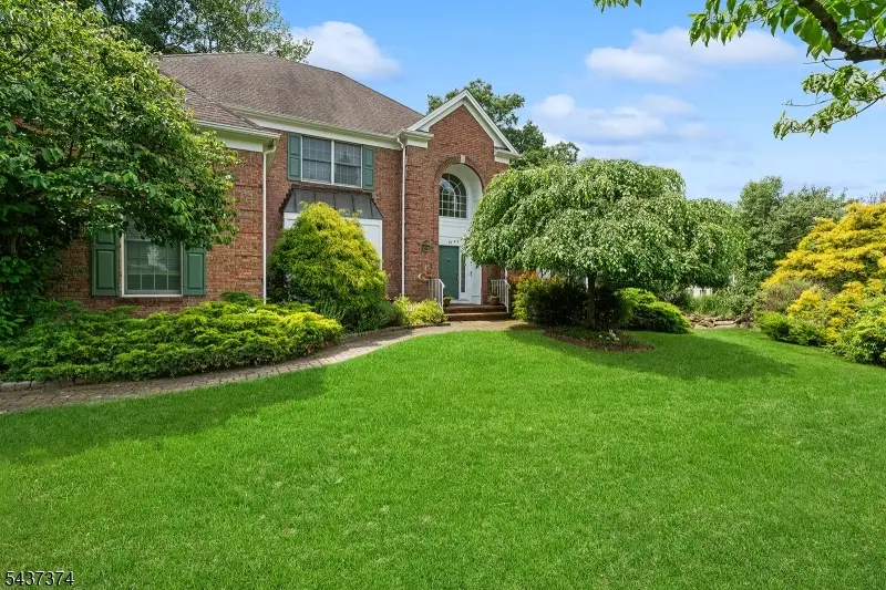 38 Canterbury Rd, Denville, NJ 07834 - #1