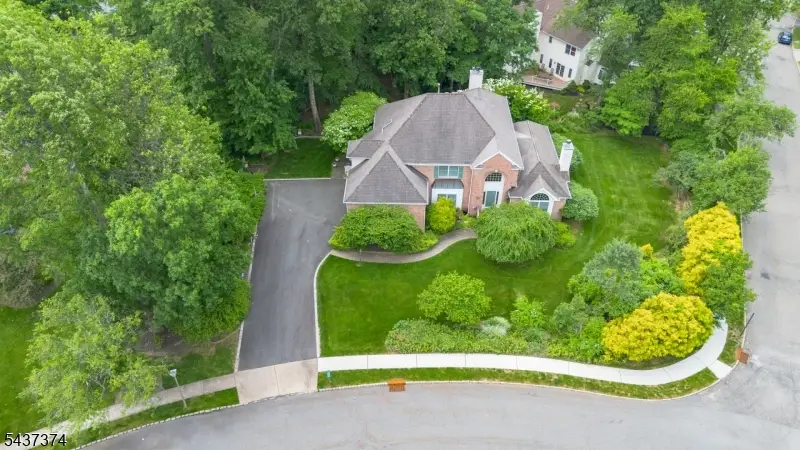 38 Canterbury Rd, Denville, NJ 07834 - #3